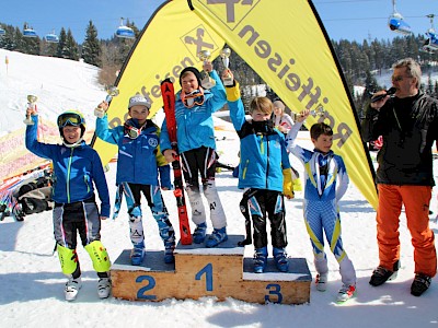 Drei Stockerlplätze unserer KSC-Kids beim Bezirkscup Slalom in Hopfgarten