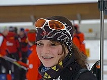 Sieg beim Alpencup für Julia Hillebrand