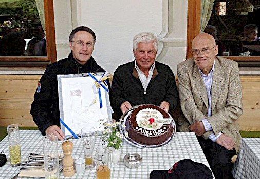 Präsident Dr. Michael Huber, Franz Pfurtscheller, Ehrenmitglied und Weisenratvorsitzender Dr. Klaus Reisch.