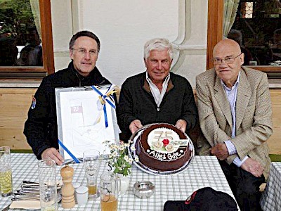 Präsident Dr. Michael Huber, Franz Pfurtscheller, Ehrenmitglied und Weisenratvorsitzender Dr. Klaus Reisch.