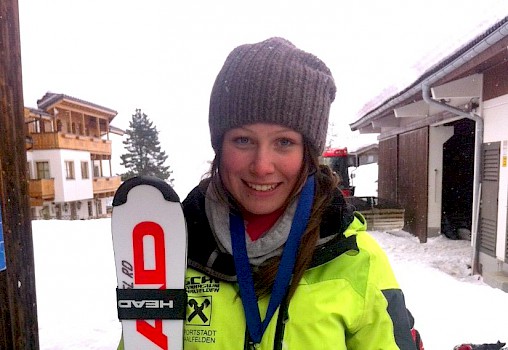Rang 2 bei FIS Rennen für Dajana Dengscherz