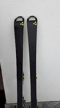 Fischer Slalomski - Länge 145 cm