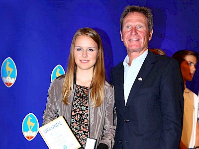 KSC-Biathletin Anna Gandler erhielt die Auszeichnung 