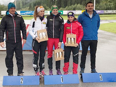 Lisa Hauser - Biathlon Staatsmeisterin im Einzelwettkampf (Mitte)