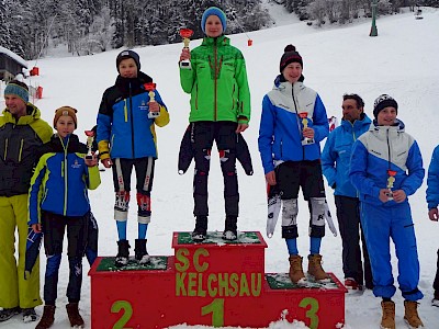 Bezirksmeistertitel im Slalom für Nina Wiesmüller