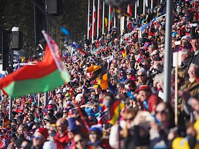 Der Wettkampf findet am Holmenkollen statt. Foto: c Holmenkollen Skifestival FB