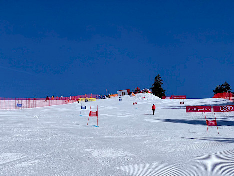Mach mit beim AUDI Quattro Ski Cup!