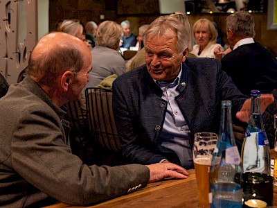 Aufwärmen vor dem 13. Toni Sailer Golf Memorial