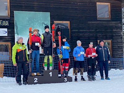 Ein regnerischer Bezirkscup in Fieberbrunn