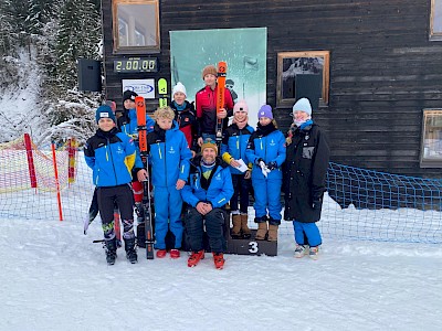 Ein regnerischer Bezirkscup in Fieberbrunn