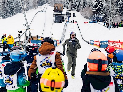 Gelungener Auftakt in Kitzbühel: Andreas Goldberger begeistert Tirols und Vorarlbergs Skisprungnachwuchs