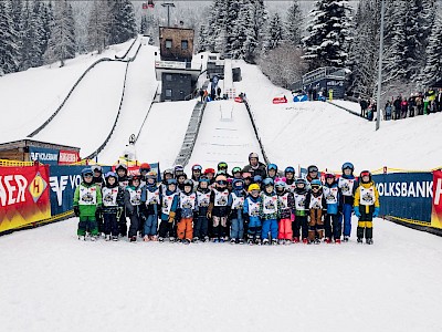 Gelungener Auftakt in Kitzbühel: Andreas Goldberger begeistert Tirols und Vorarlbergs Skisprungnachwuchs