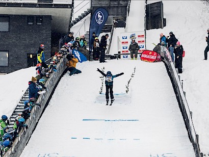 Gelungener Auftakt in Kitzbühel: Andreas Goldberger begeistert Tirols und Vorarlbergs Skisprungnachwuchs