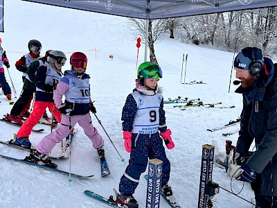 Erfolgreicher Schülerskitag mit 289 Teilnehmern