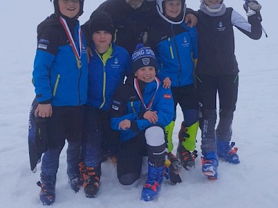 Am Slalomstart standen 200 Kinder