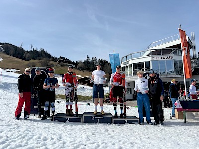 Bezirksmeisterschaft am Ganslernhang