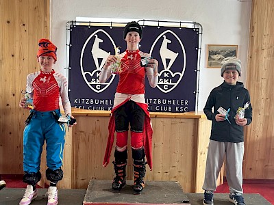 PREMIERE FÜR DIE K.S.C. RENNSPORTFAMILIE - Alpine Clubmeisterschaft auf der neuen Trainingspiste am Horn