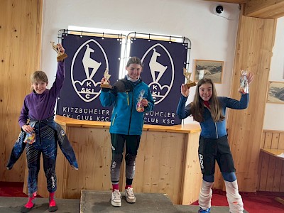 PREMIERE FÜR DIE K.S.C. RENNSPORTFAMILIE - Alpine Clubmeisterschaft auf der neuen Trainingspiste am Horn