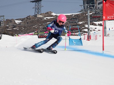 PREMIERE FÜR DIE K.S.C. RENNSPORTFAMILIE - Alpine Clubmeisterschaft auf der neuen Trainingspiste am Horn