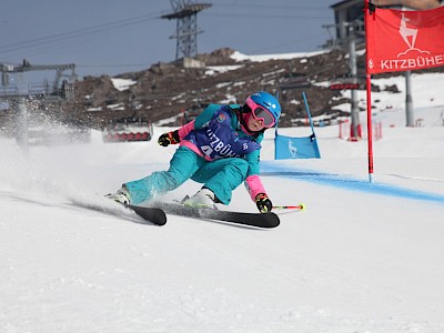 PREMIERE FÜR DIE K.S.C. RENNSPORTFAMILIE - Alpine Clubmeisterschaft auf der neuen Trainingspiste am Horn