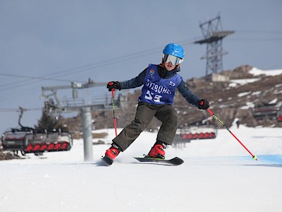PREMIERE FÜR DIE K.S.C. RENNSPORTFAMILIE - Alpine Clubmeisterschaft auf der neuen Trainingspiste am Horn