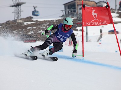 PREMIERE FÜR DIE K.S.C. RENNSPORTFAMILIE - Alpine Clubmeisterschaft auf der neuen Trainingspiste am Horn