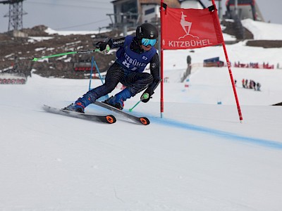PREMIERE FÜR DIE K.S.C. RENNSPORTFAMILIE - Alpine Clubmeisterschaft auf der neuen Trainingspiste am Horn