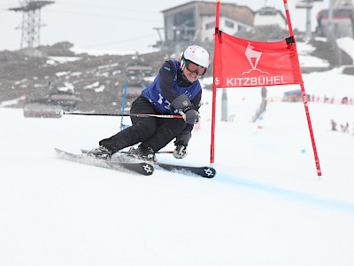 PREMIERE FÜR DIE K.S.C. RENNSPORTFAMILIE - Alpine Clubmeisterschaft auf der neuen Trainingspiste am Horn