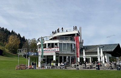 350 Besucher blickten hinter die Kulissen der Hahnenkamm-Rennen